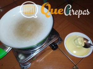 Colocar Santén grande y untar mantequilla - quearepas com