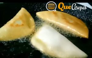 Frying empanadas - quearepas.com