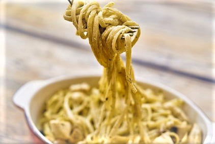 Spaghetti with Carbonara sauce - quearepas.com