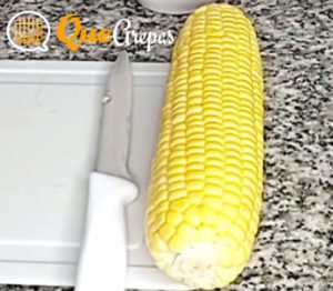 Selecting and cleaning corn cob - quearepas.com