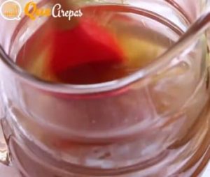 Papelón in a container with hot water - quearepas.com