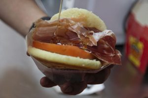 arepas con influencia internacional fusionando sabores venezolanos - quearepas.com